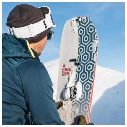 Planche Snowboard Borealis Ramen Express Split -MontBlanc Wear Magasin 869edd3bdd6e39335a78a42e73d5b08cd7d09e2c H23BOREBOA259641 906