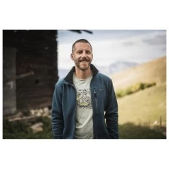 Polaire Lafuma Access Micro Full Zip M Ink Blue -MontBlanc Wear Magasin d8488fde2febe00060042afc5543fce6e0a02e26 E23LAFUTTH3375511 904